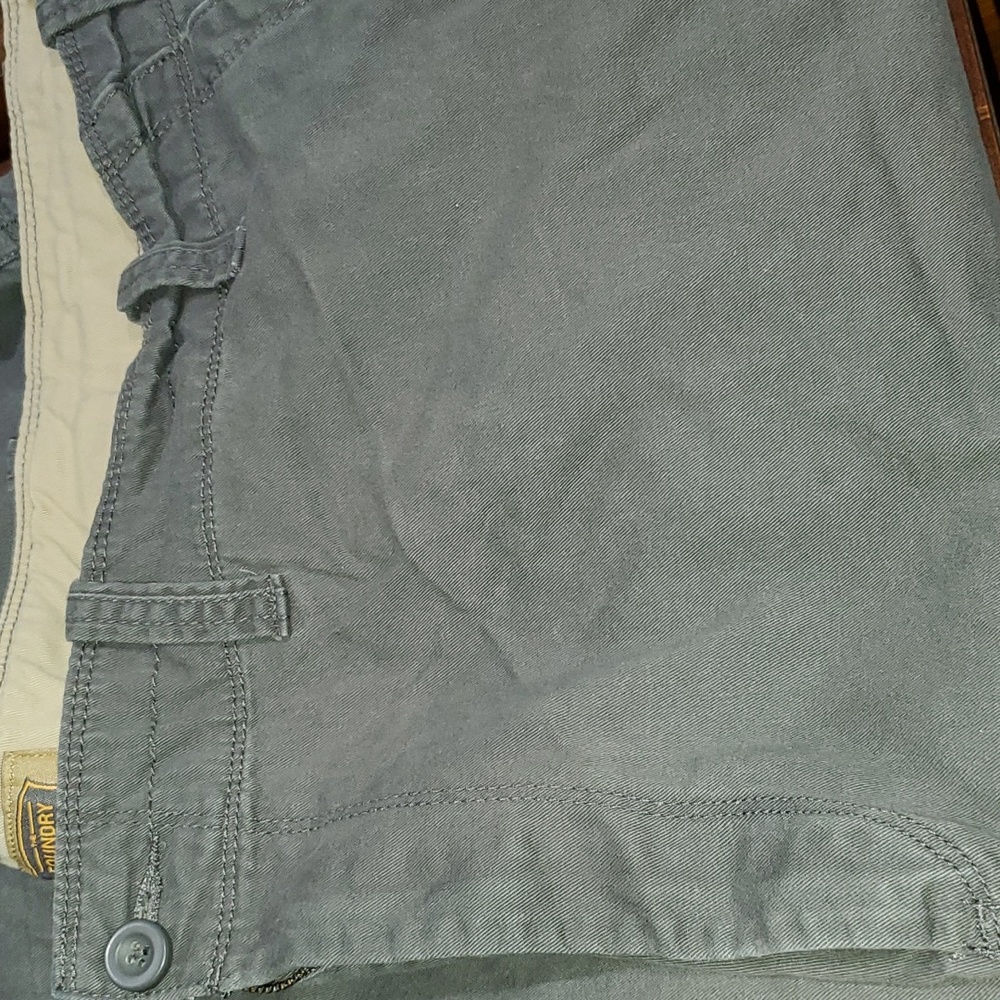Men's Foundry Co Cargo Shorts Dark Gray Size 54 Gently Used